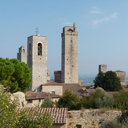 Appartamenti Panoramici Piazza delle Erbe San Gimignano Esterno foto