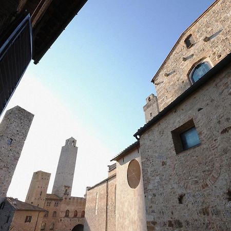 Appartamenti Panoramici Piazza delle Erbe San Gimignano Esterno foto