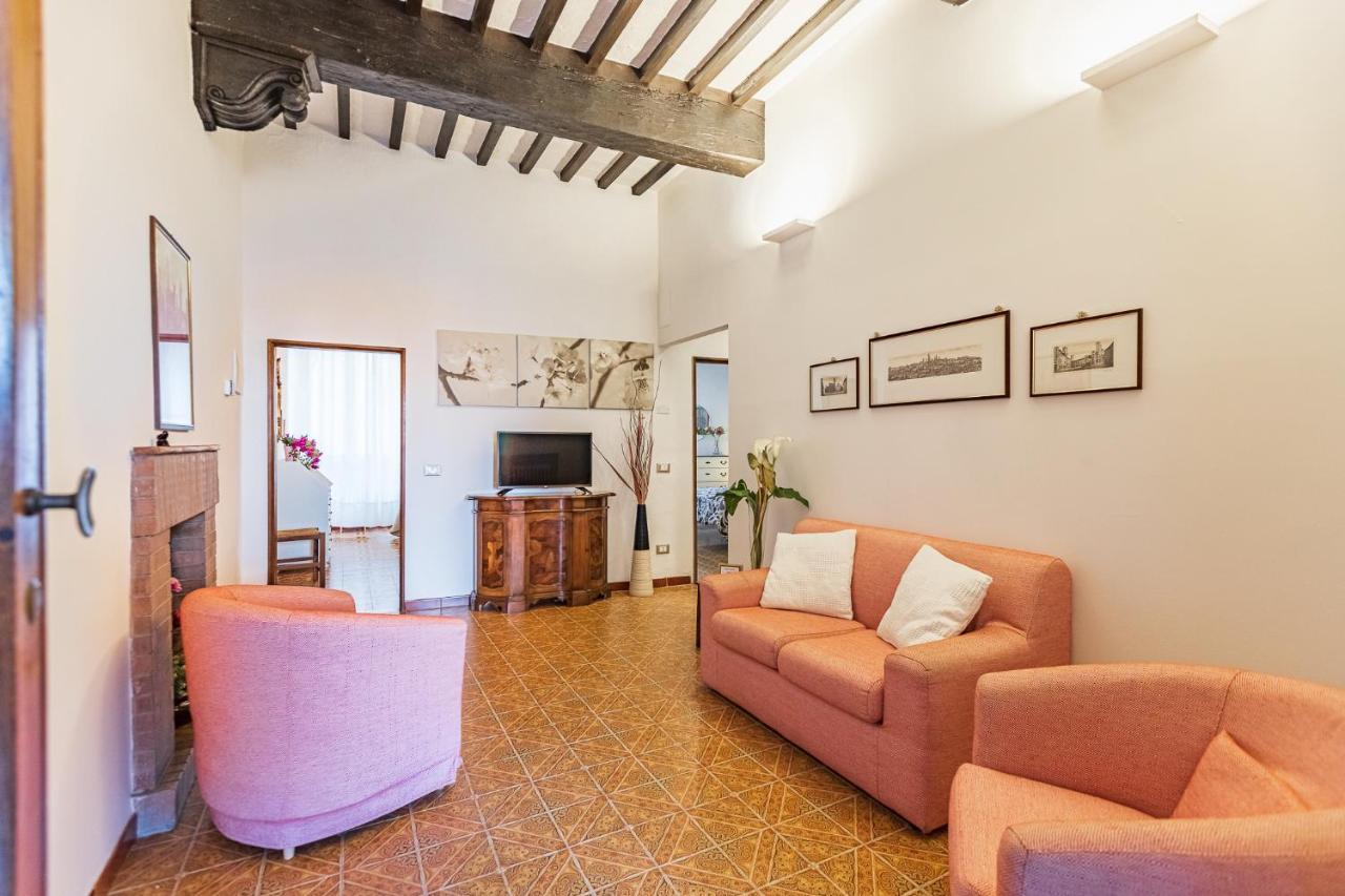 Appartamenti Panoramici Piazza delle Erbe San Gimignano Esterno foto